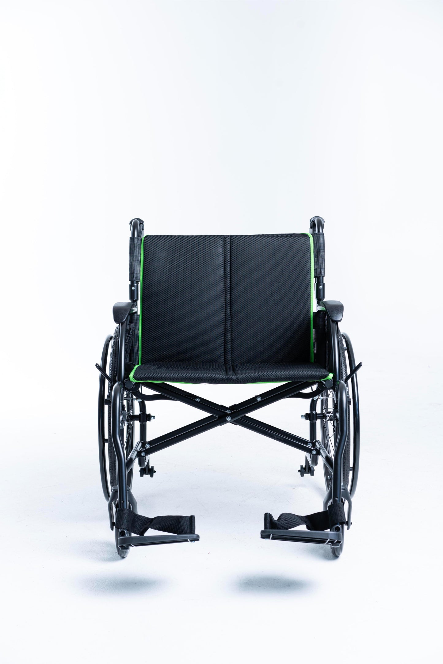 Feather Chair HD 350/450 Manual Wheelchair Front View